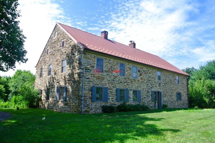 35 highville road, millersville, pennsylvania, united states