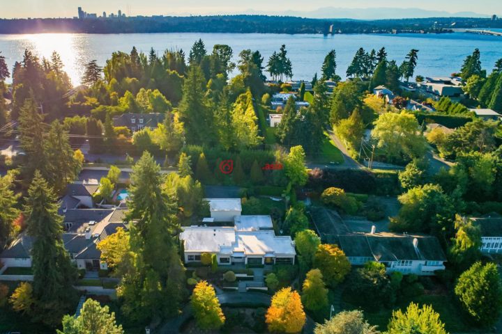 美国华盛顿州麦地那4卧3卫的房产